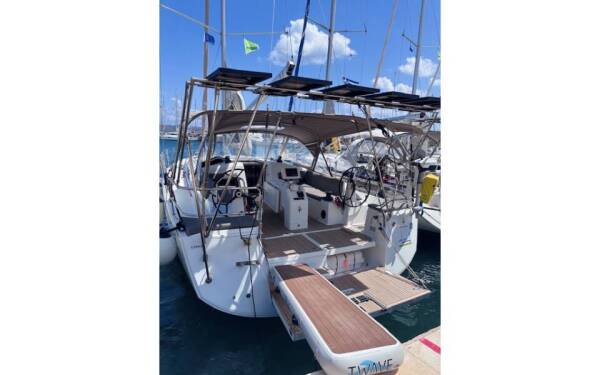 Sun Odyssey 440 Ermis