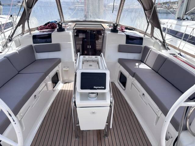 Sun Odyssey 449 Kronos
